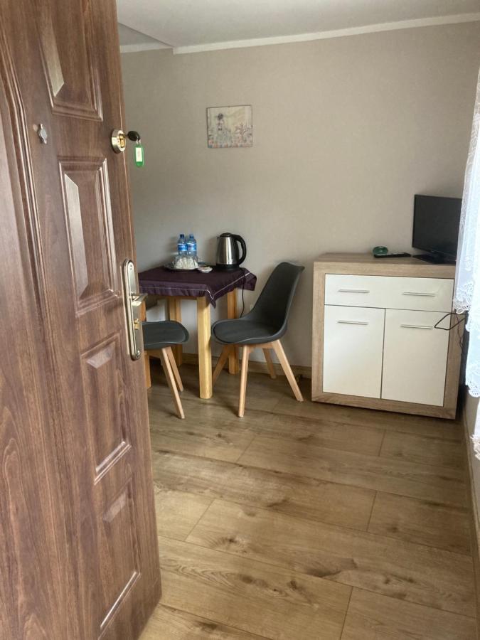 Pokoje Przy Warszawskiej Połczyn-Zdrój Bagian luar foto