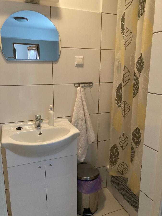 Pokoje Przy Warszawskiej Połczyn-Zdrój Bagian luar foto